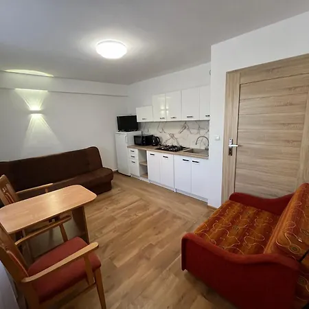 Δωμάτια σε οικογενειακή κατοικία Magma Chlapowo